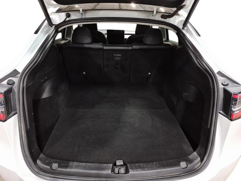 tesla Model Y 2021 - 9