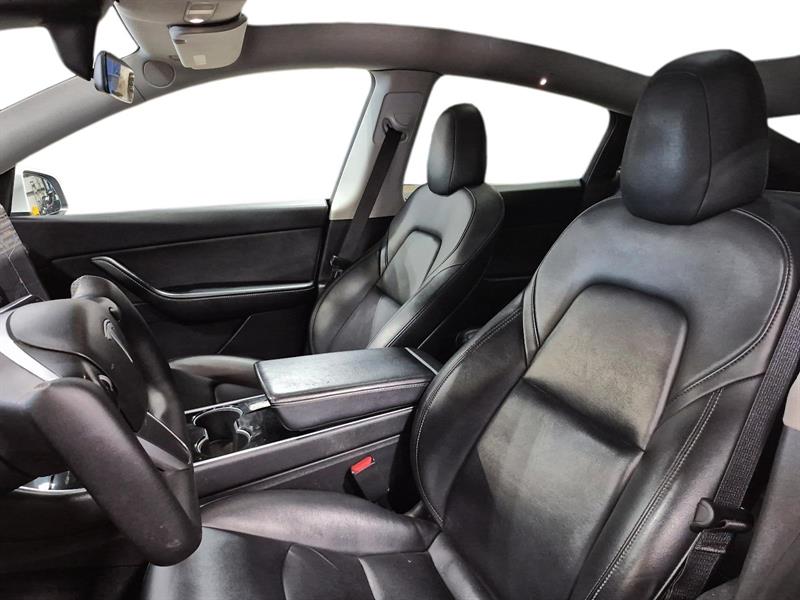 tesla Model Y 2021 - 12
