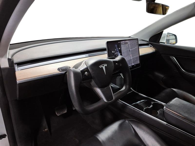 tesla Model Y 2021 - 16