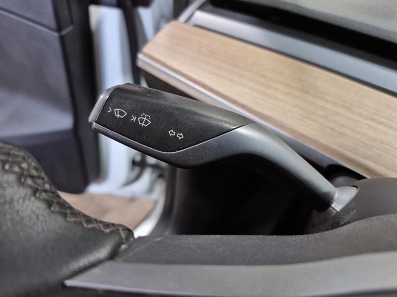 tesla Model Y 2021 - 18