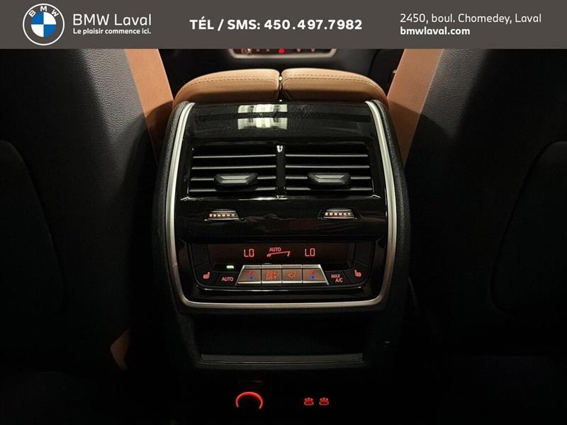 bmw X7 2024 - 28