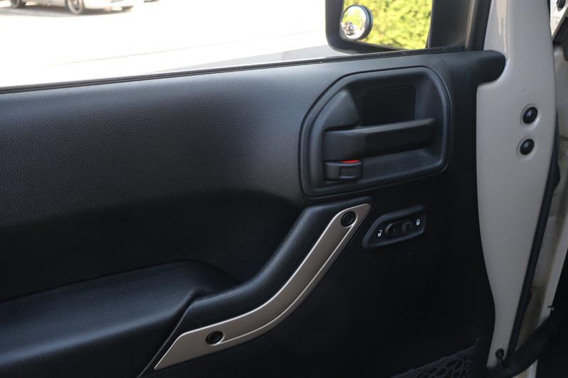 jeep Wrangler 2016 - 15