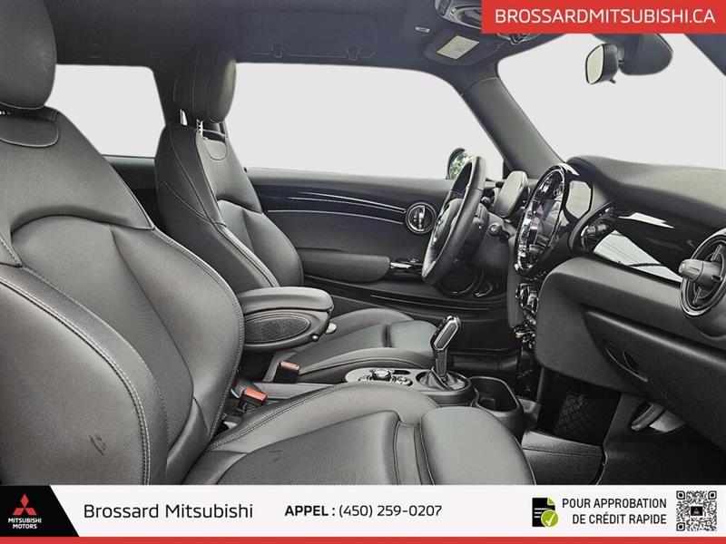 mini 3 Door 2023 - 11