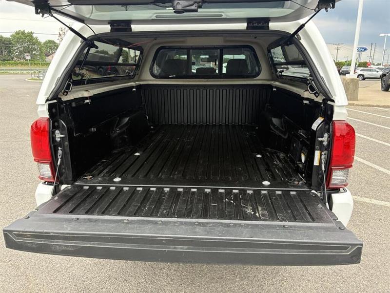 toyota Tacoma 2023 - 14