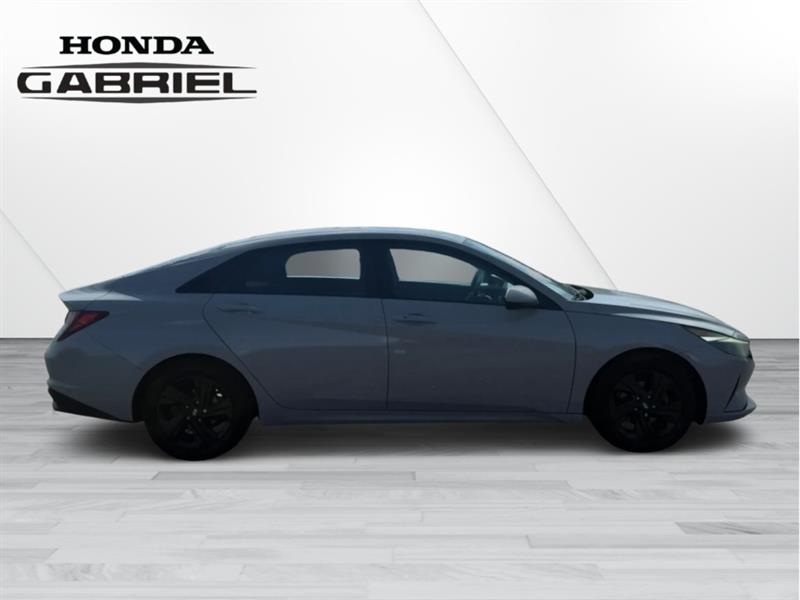 hyundai Elantra 2021 - 4