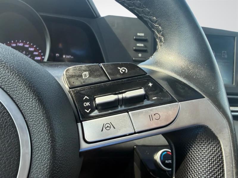 hyundai Elantra 2021 - 16