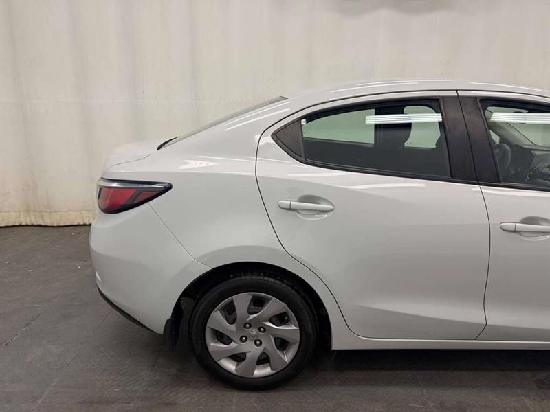 toyota Yaris 2019 - 12