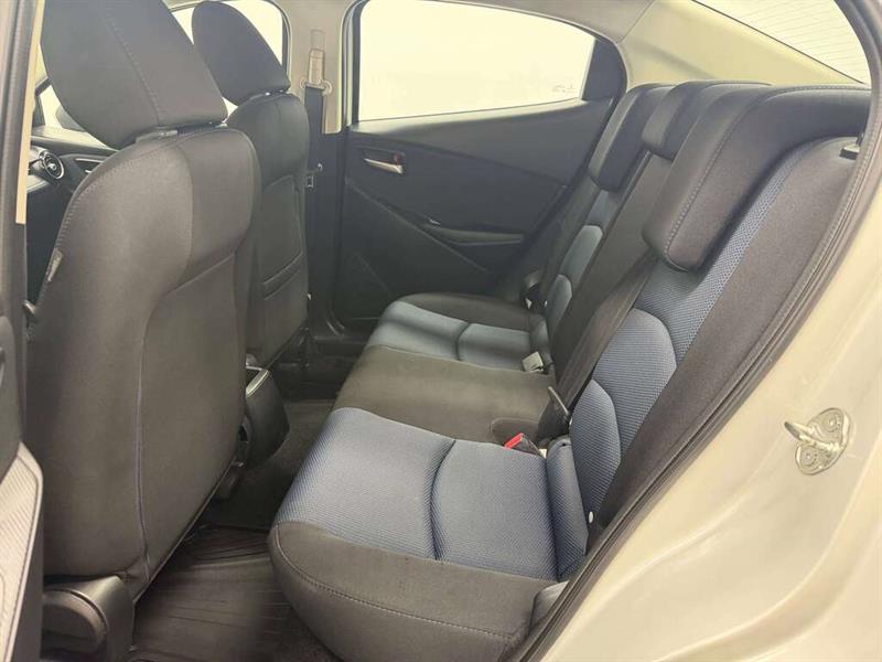 toyota Yaris 2019 - 26