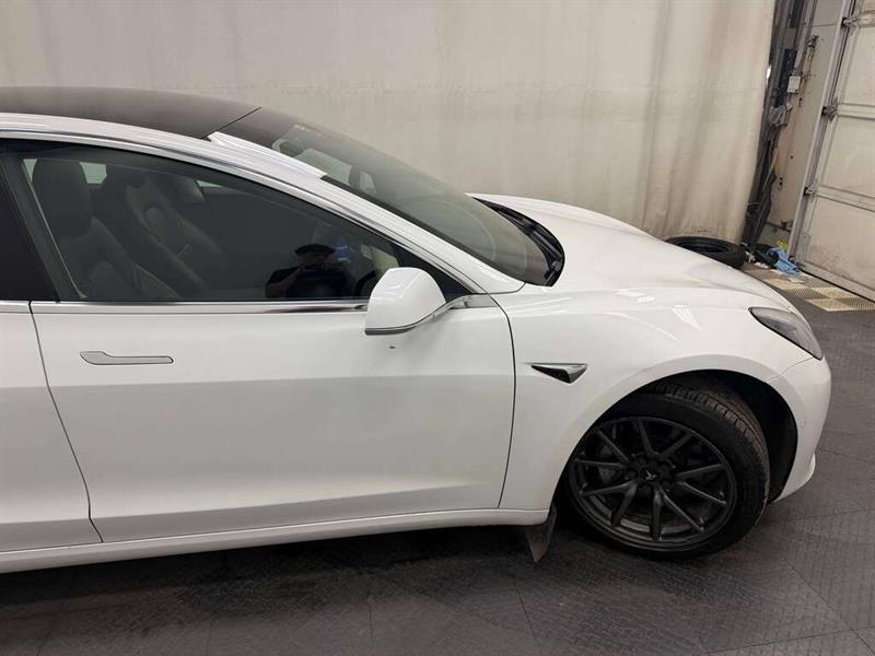 tesla Model 3 2019 - 13