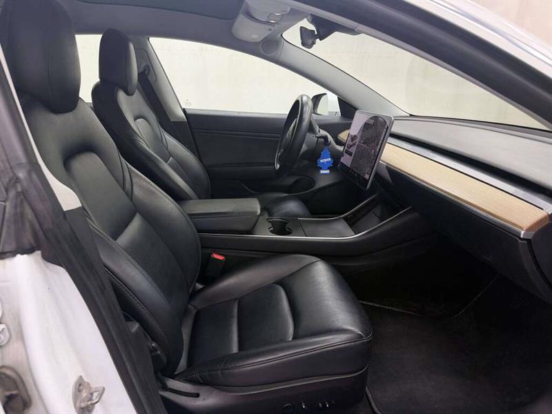 tesla Model 3 2019 - 25