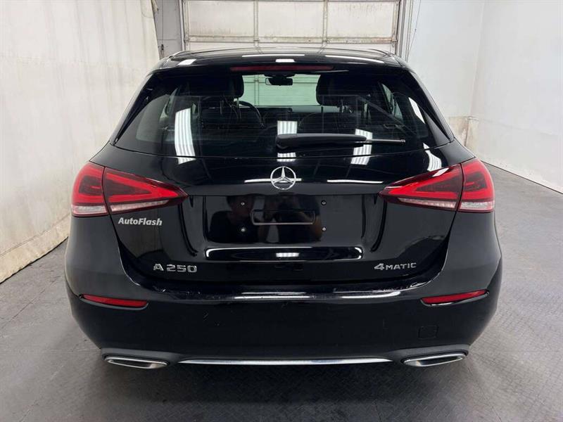 mercedes-benz A220 2019 - 6