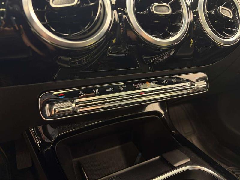 mercedes-benz A220 2019 - 28