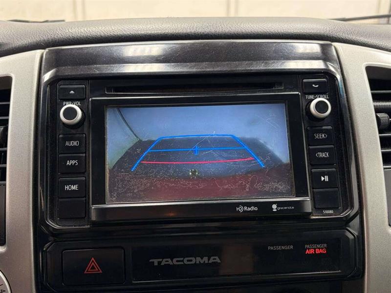 toyota Tacoma 2015 - 21
