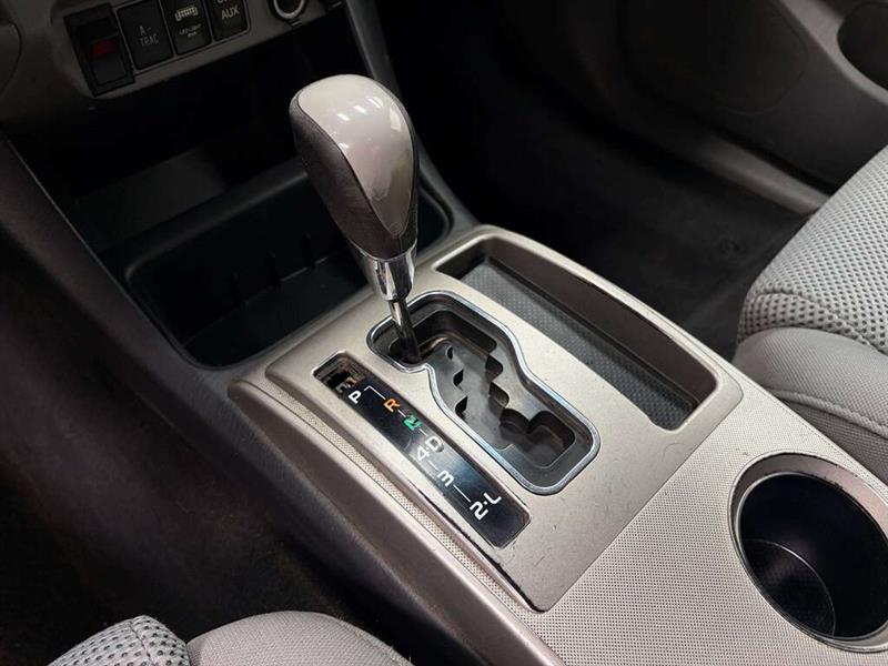 toyota Tacoma 2015 - 22