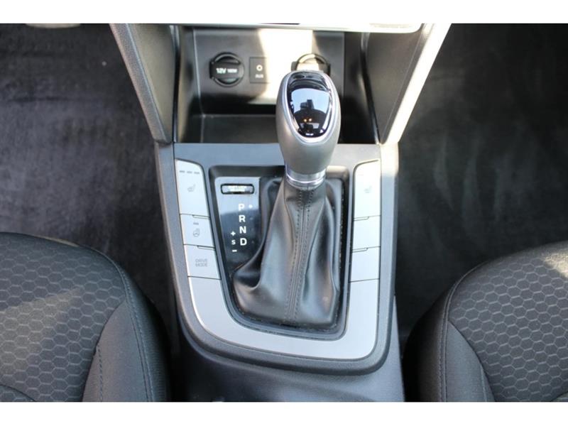 hyundai Elantra 2020 - 15