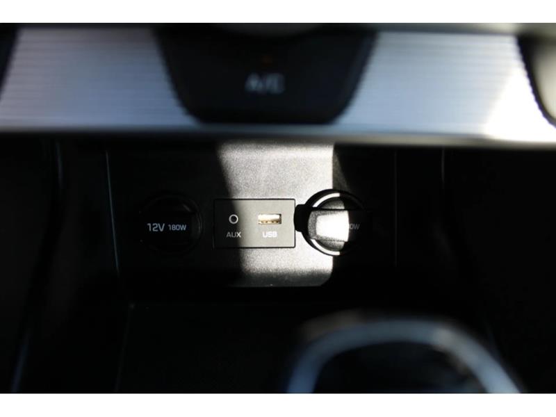 hyundai Elantra 2020 - 16