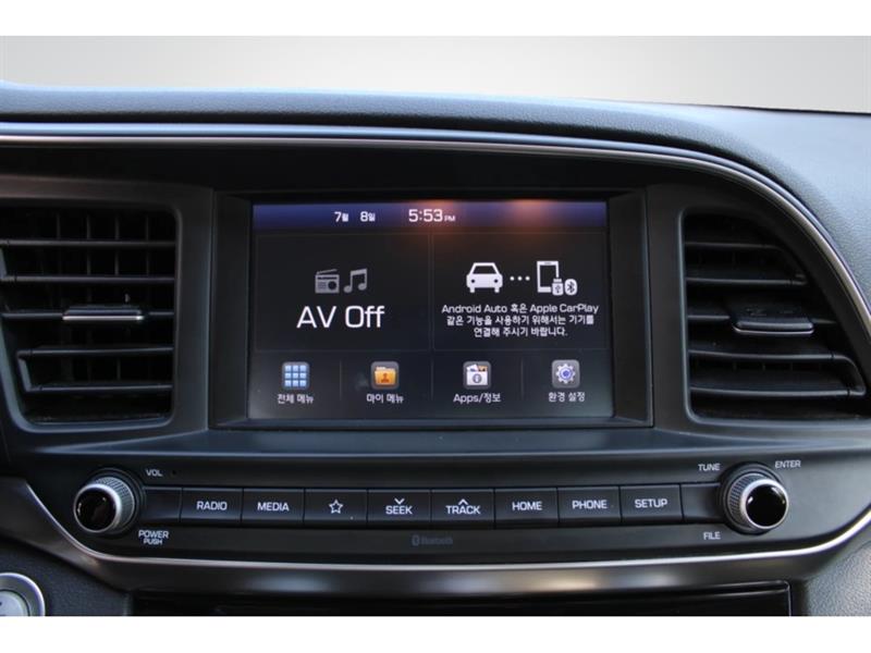 hyundai Elantra 2020 - 18