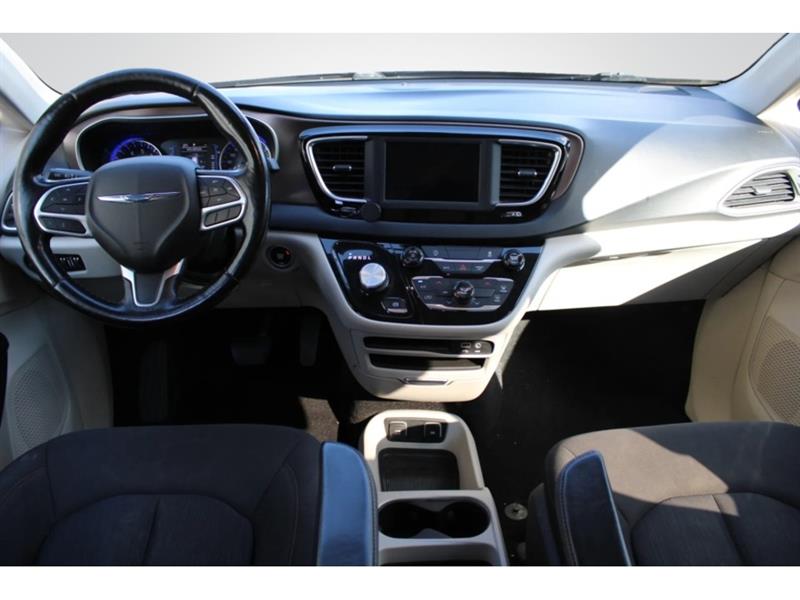 chrysler Pacifica 2019 - 12