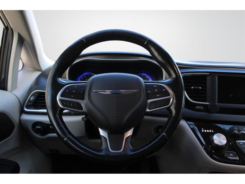 chrysler Pacifica 2019 - 13