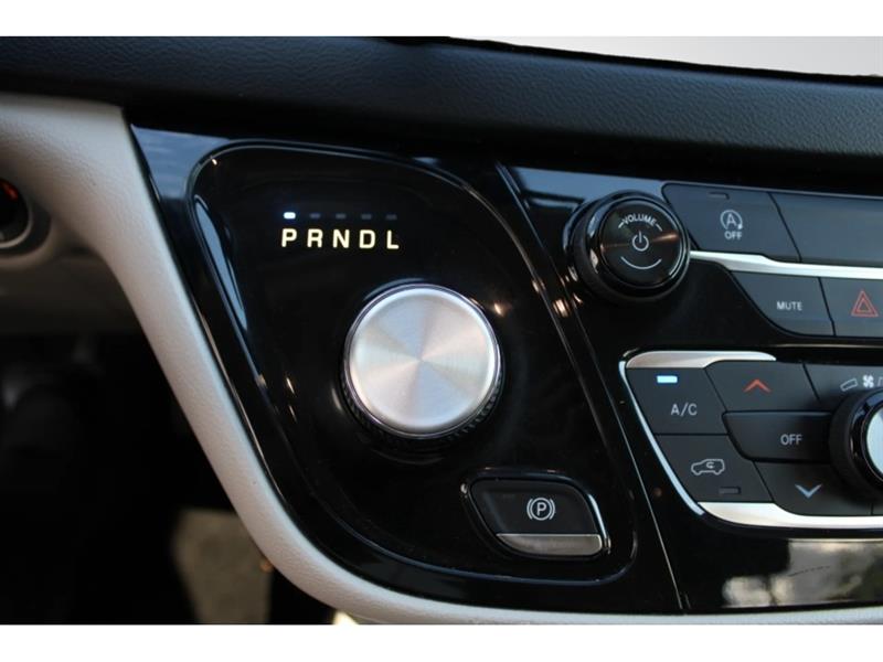 chrysler Pacifica 2019 - 17