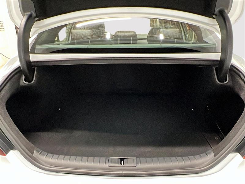 genesis G70 2023 - 13