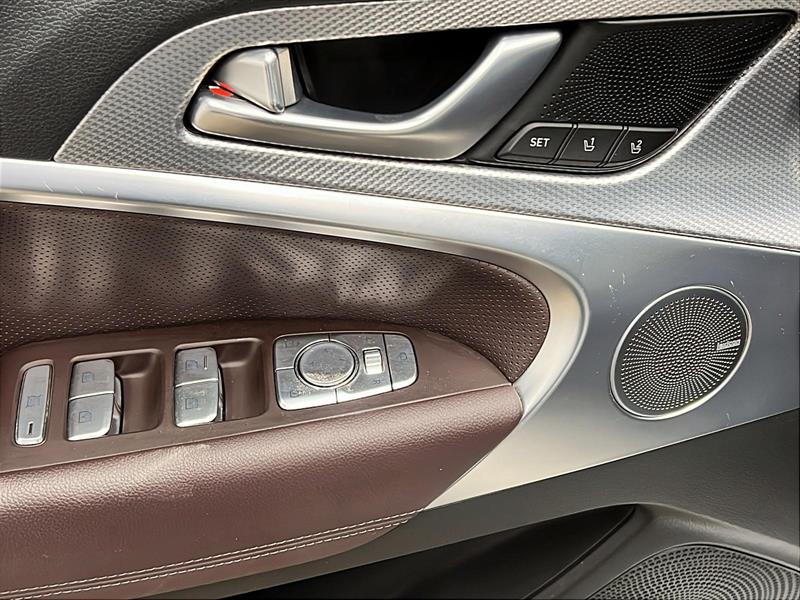 genesis G70 2023 - 24