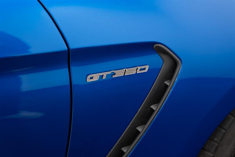 ford Mustang 2017 - 11