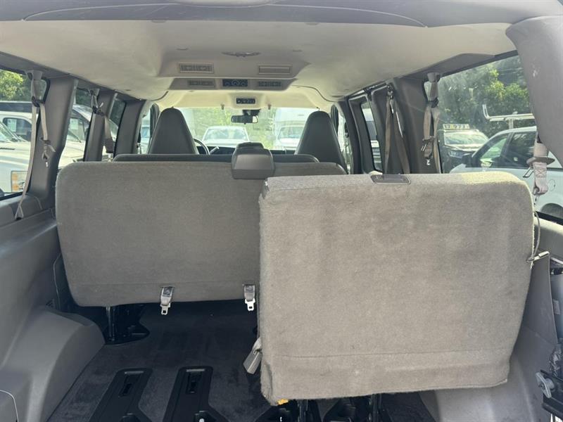 chevrolet Express Passenger 2019 - 6
