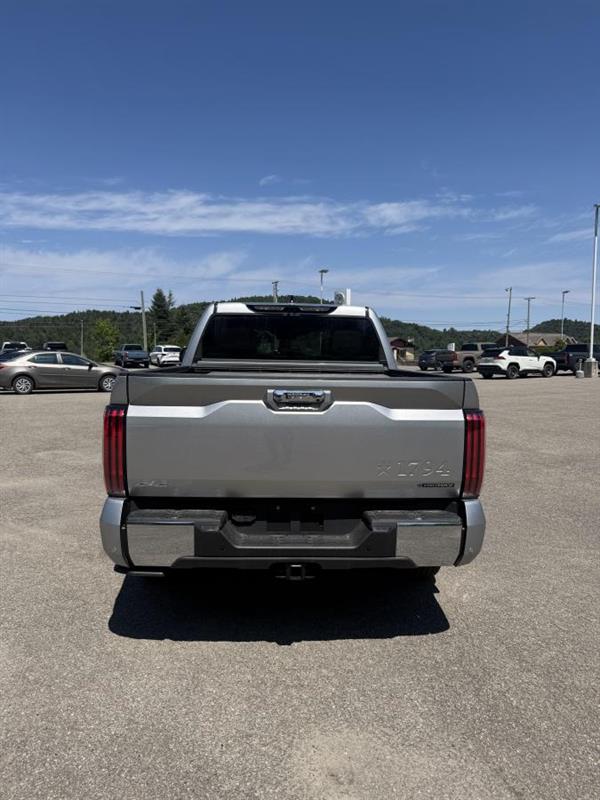 toyota Tundra Hybrid 2026 - 7