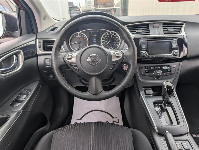 nissan Sentra 2018 - 12