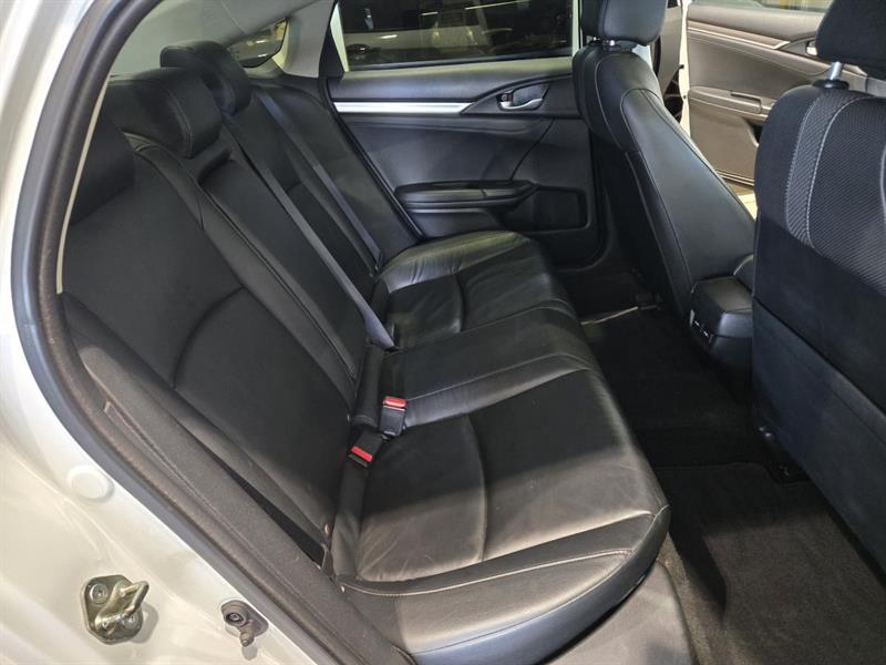 honda Civic 2019 - 27