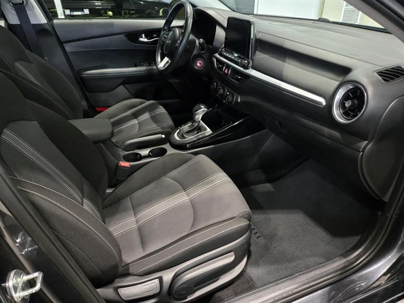 kia Forte 2023 - 7
