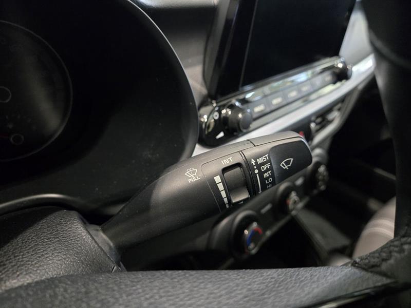 kia Forte 2023 - 13