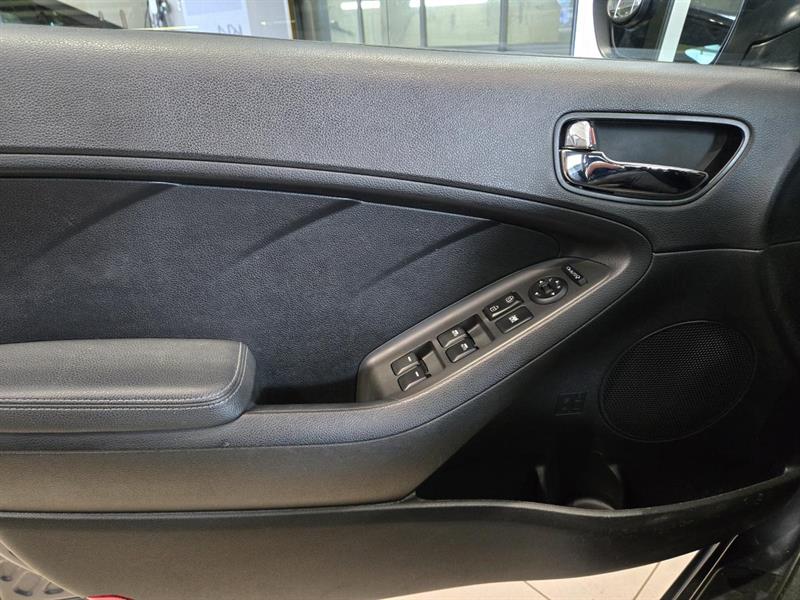 kia Forte 2018 - 14
