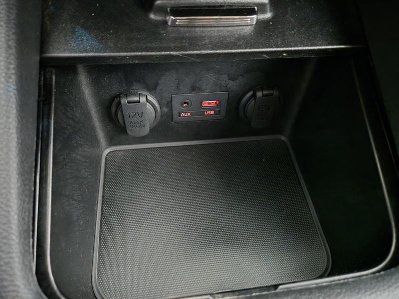 kia Forte 2018 - 18