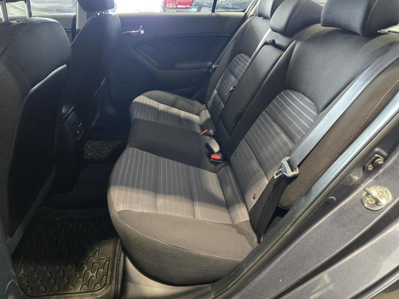 kia Forte 2018 - 22