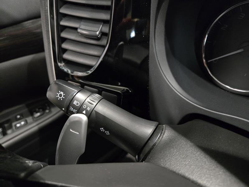 mitsubishi Outlander 2016 - 13
