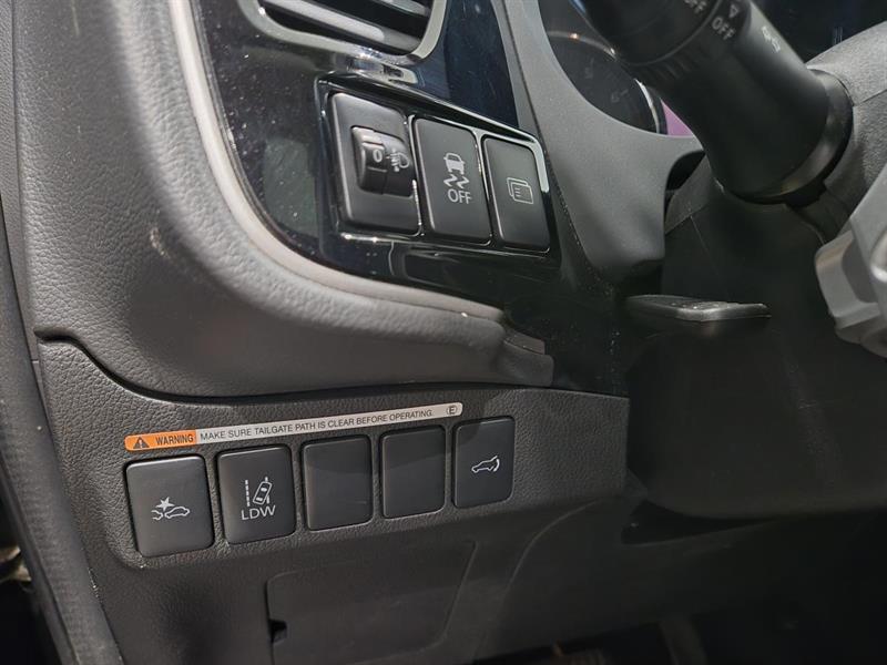 mitsubishi Outlander 2016 - 15