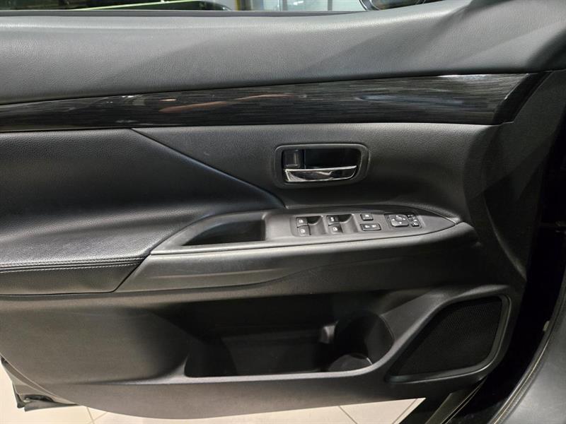 mitsubishi Outlander 2016 - 16