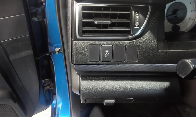 toyota Camry 2016 - 25