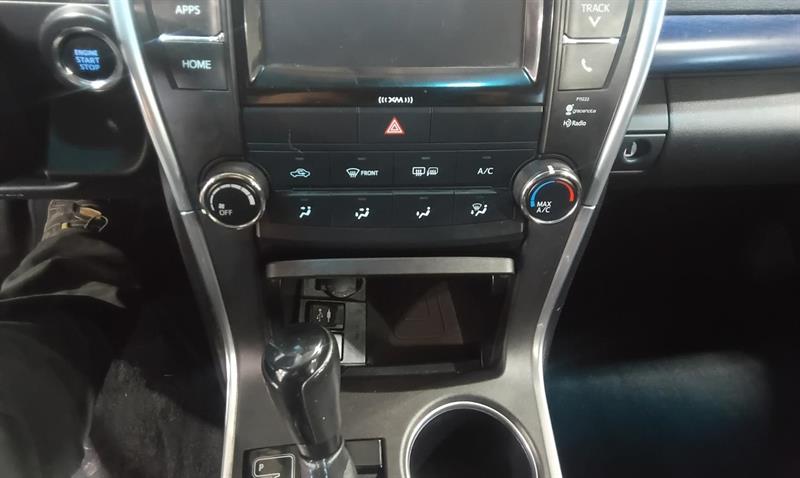 toyota Camry 2016 - 26