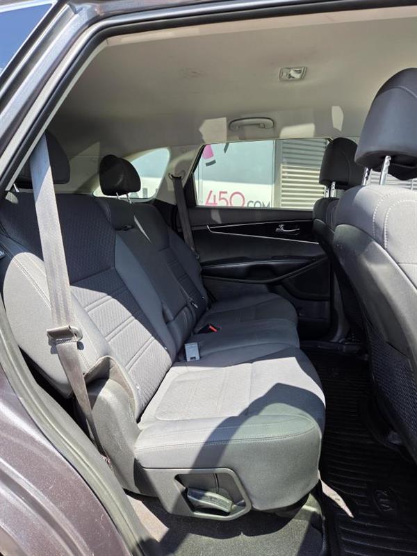 kia Sorento 2017 - 12