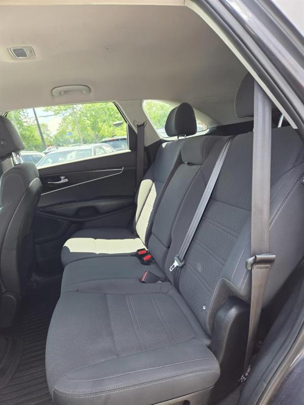 kia Sorento 2017 - 14
