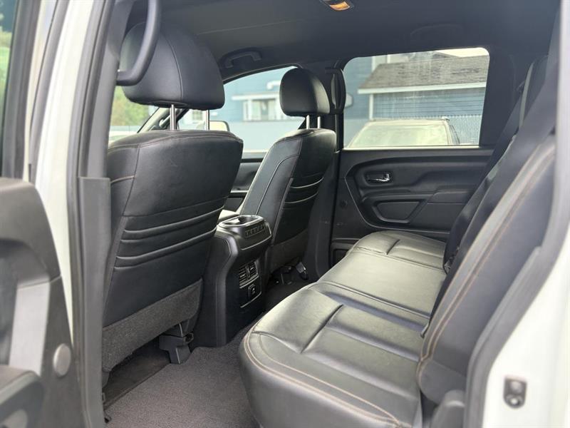 nissan Titan 2018 - 12