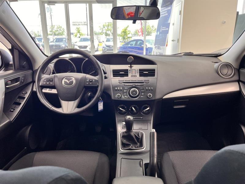 mazda Mazda3 2012 - 11