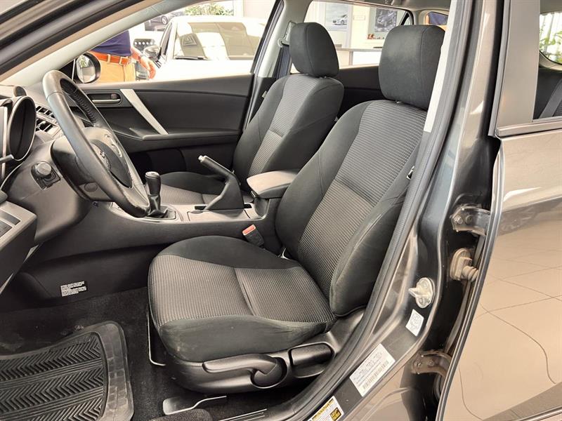 mazda Mazda3 2012 - 15