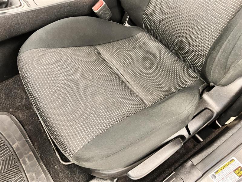 mazda Mazda3 2012 - 17