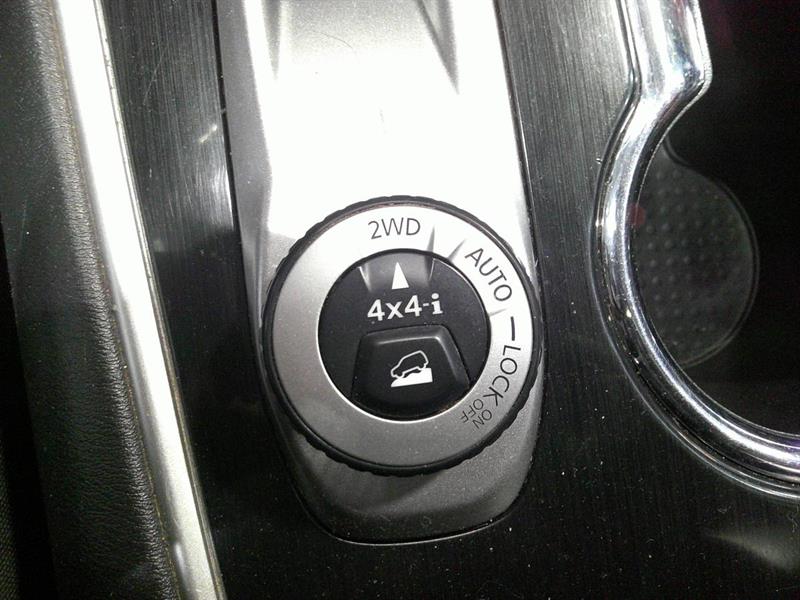 nissan Pathfinder 2020 - 17