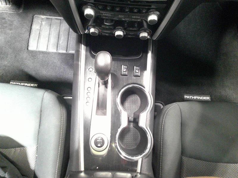 nissan Pathfinder 2020 - 18