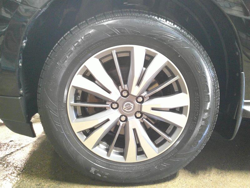 nissan Pathfinder 2020 - 22
